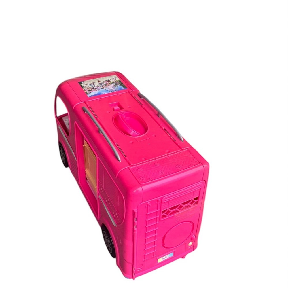 Mattel Barbies Pink RV - Picture 2 of 4